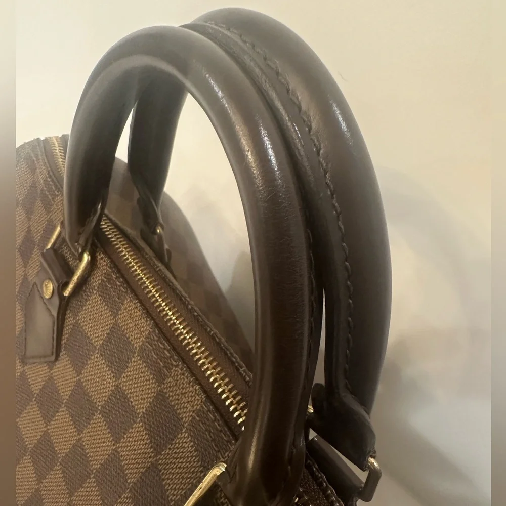 Louis Vuitton Damier Ebene Speedy 30 - Picture 13 of 13